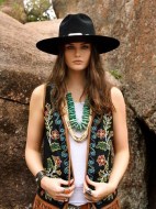 Badlands_Hat_black_large