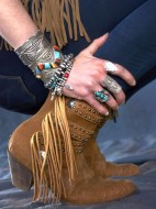 DDL-013_Taos_People_Boot_Moccasin_1